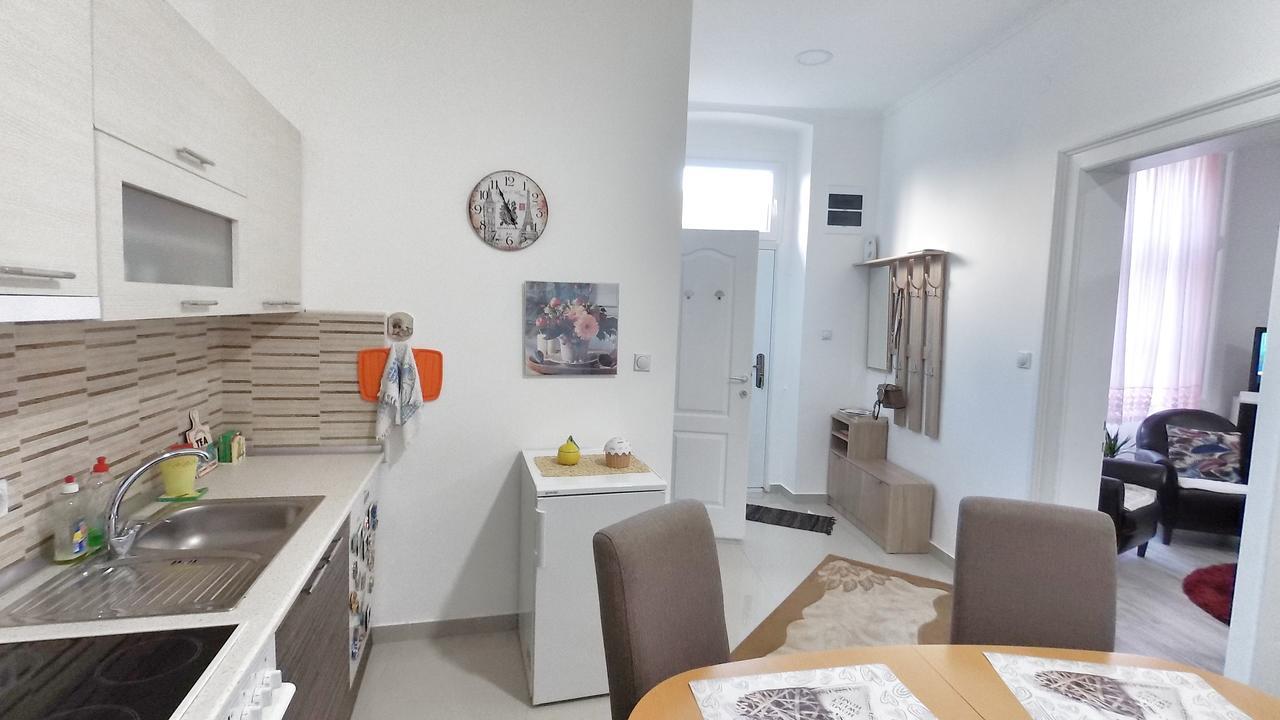 Apartment Milijana ซูโบติกา ภายนอก รูปภาพ